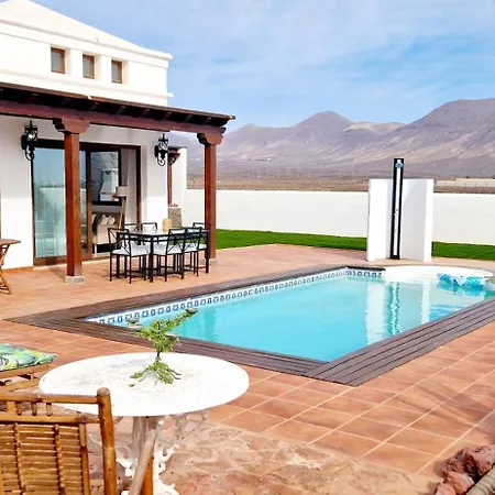 Montanablanca Private Heated Pool & Stunning Views Villa Playa Blanca