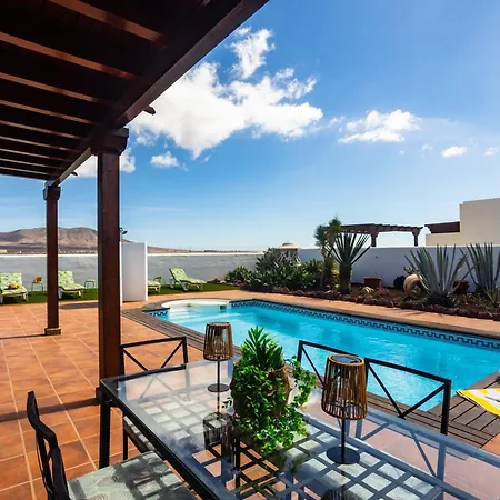 Montanablanca Private Heated Pool & Stunning Views Villa Playa Blanca