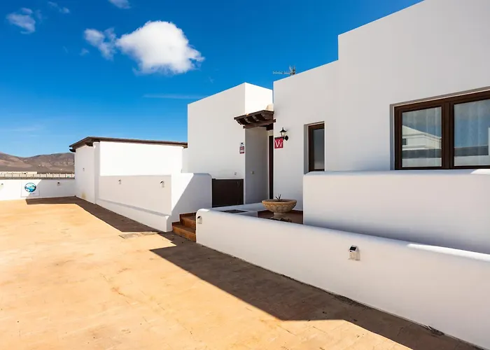 Βίλα Montanablanca Private Heated Pool & Stunning Views *