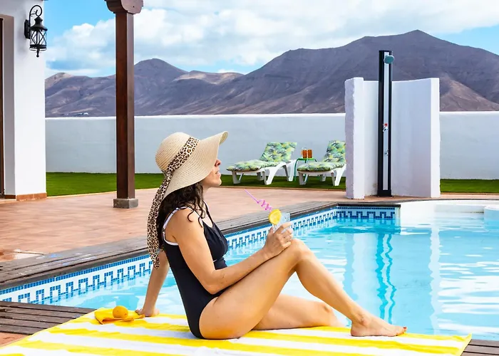 Montanablanca Private Heated Pool & Stunning Views Βίλα *