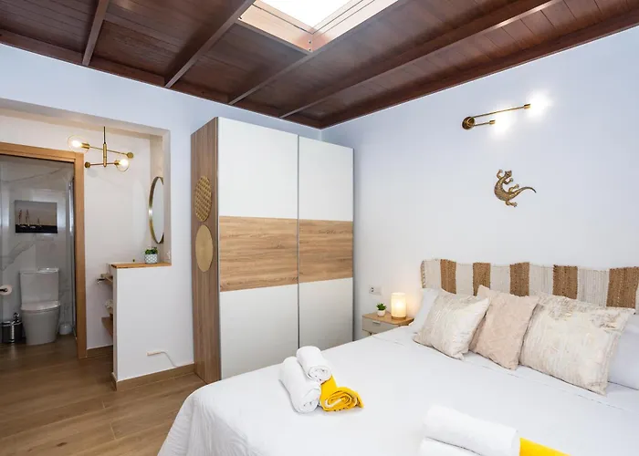 Villa Montanablanca Private Heated Pool & Stunning Views *