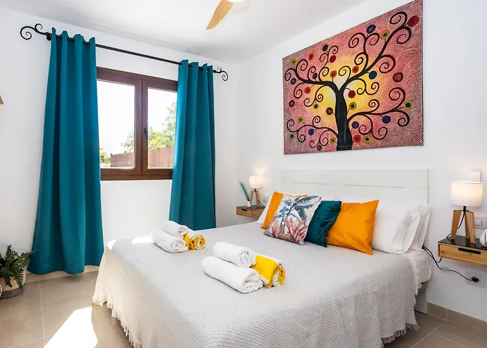 Villa Montanablanca Private Heated Pool & Stunning Views